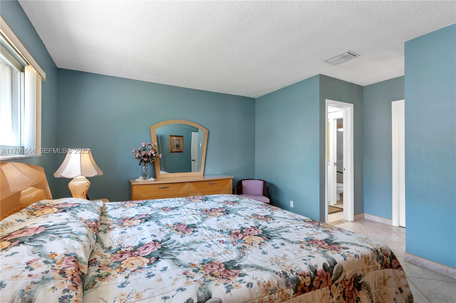 1124 NE 3rd Street, Hallandale Beach, FL 33009 photo 10