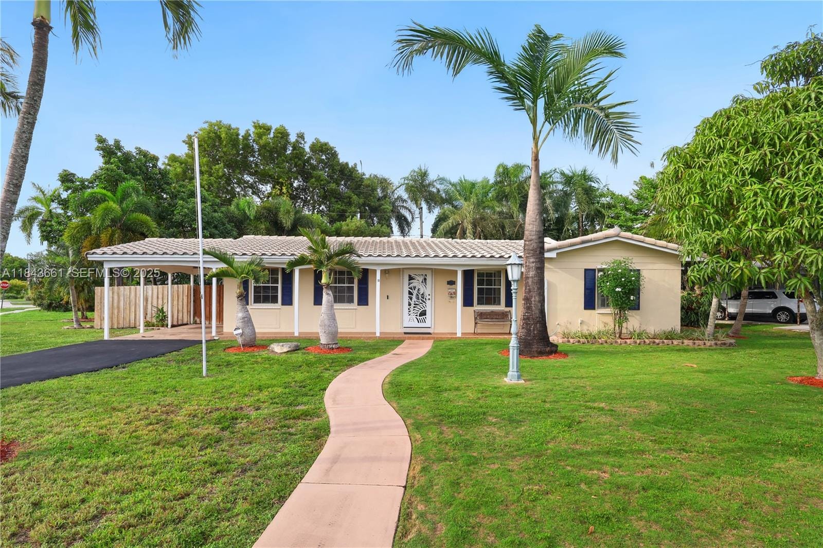 9455 SW 181st Street, Palmetto Bay, FL 33157