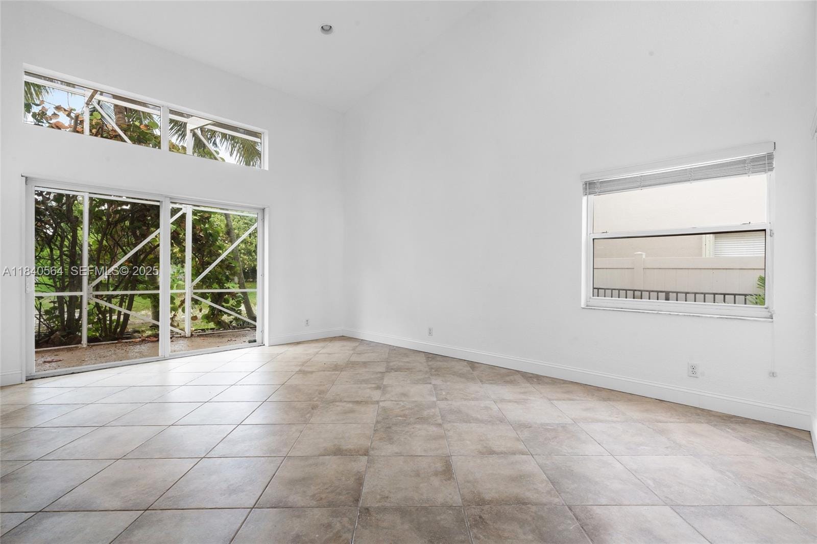 5919 NW 59th Avenue — photo 12