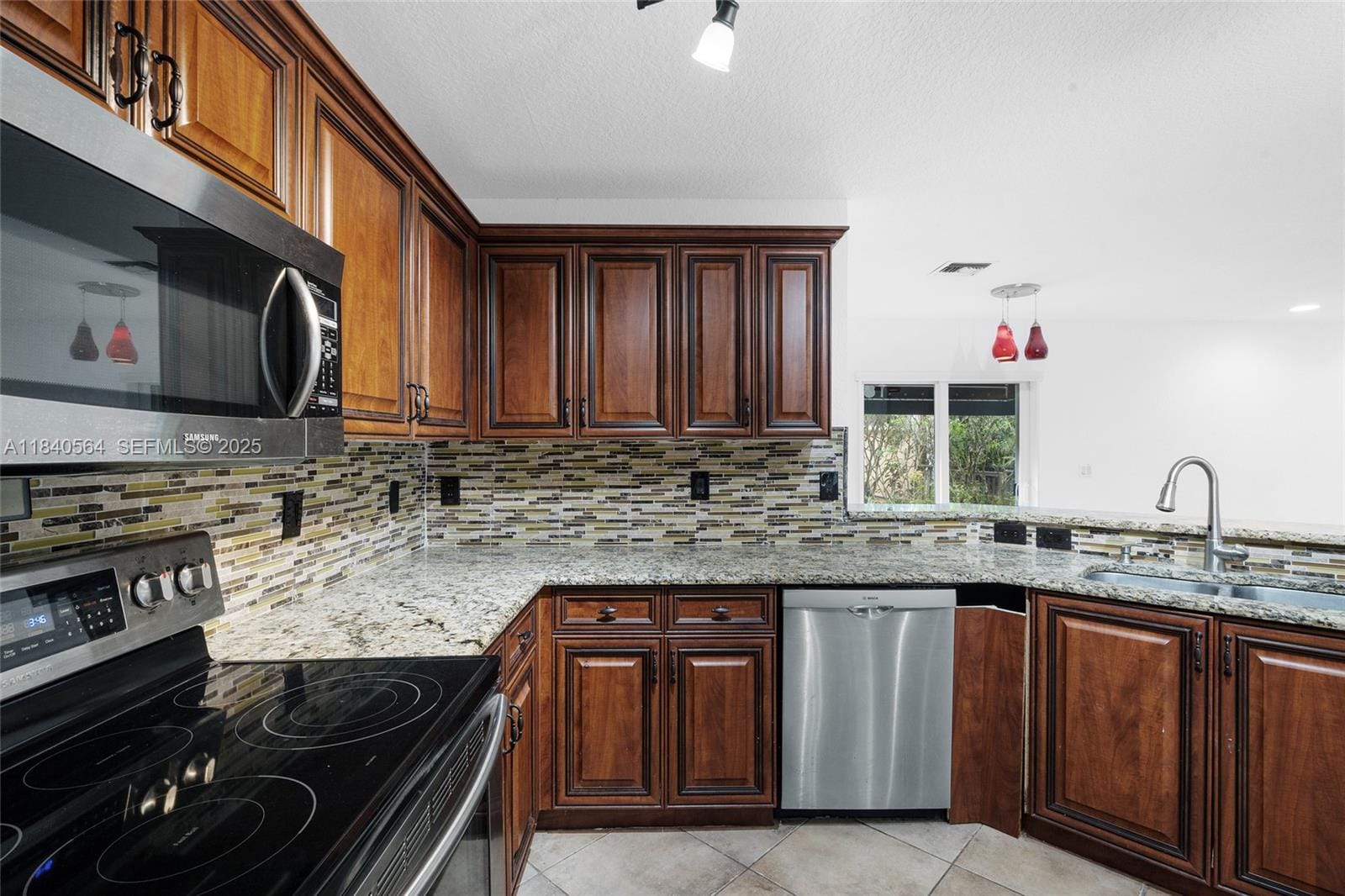 5919 NW 59th Avenue, Parkland, FL 33067 photo 16