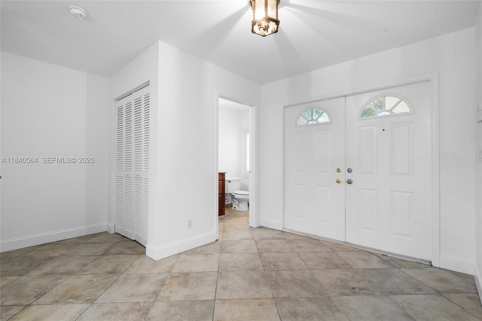 5919 NW 59th Avenue — photo 7