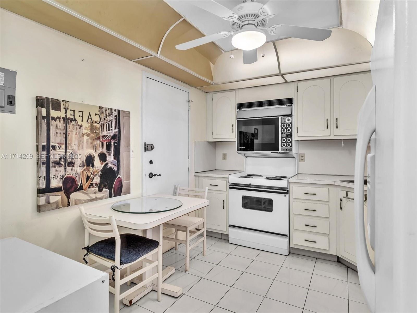 1865 S Ocean Drive 10B, Hallandale Beach, FL 33009 photo 8