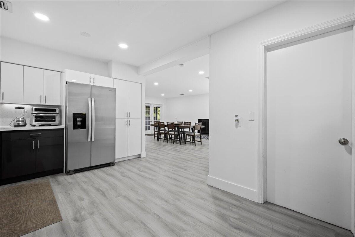 4534 Brady Boulevard — photo 12