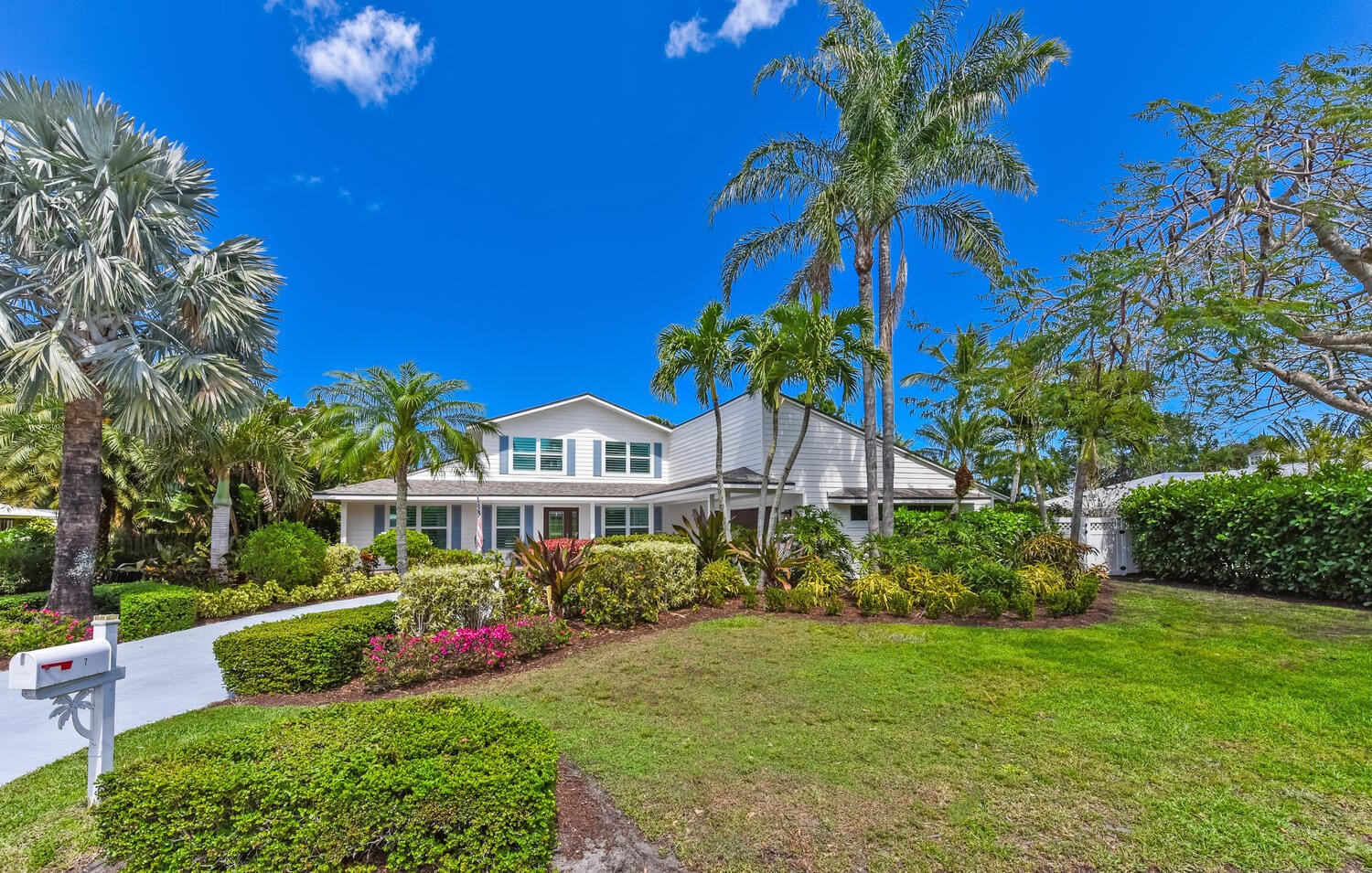 7 Lantana Lane, Sewalls Point, FL 34996