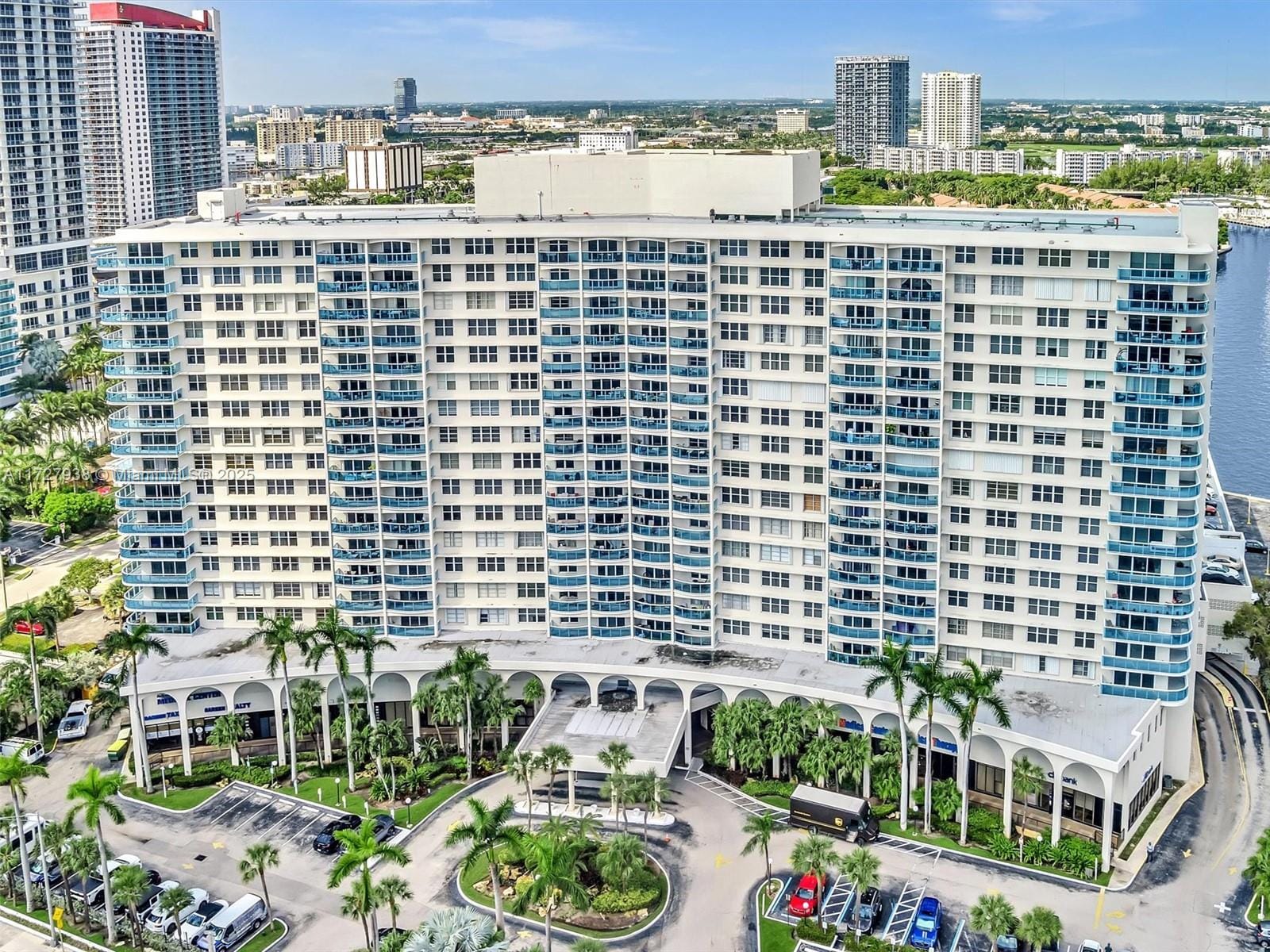 3800 S Ocean Drive 712A, Hollywood, FL 33019