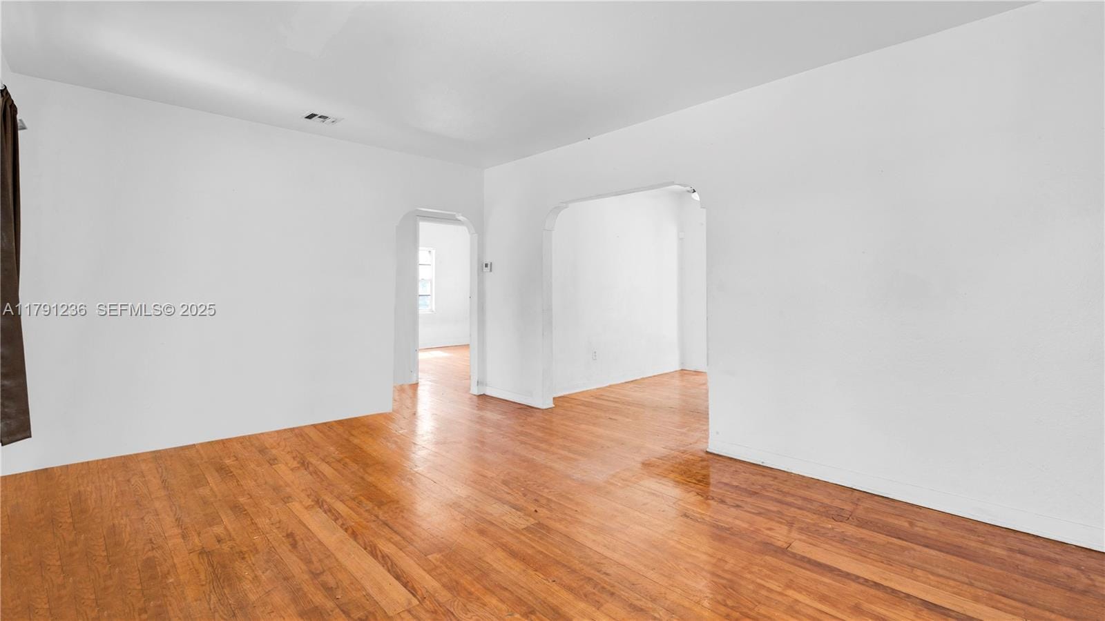 724 NW 77th Street, Miami, FL 33150 photo 12
