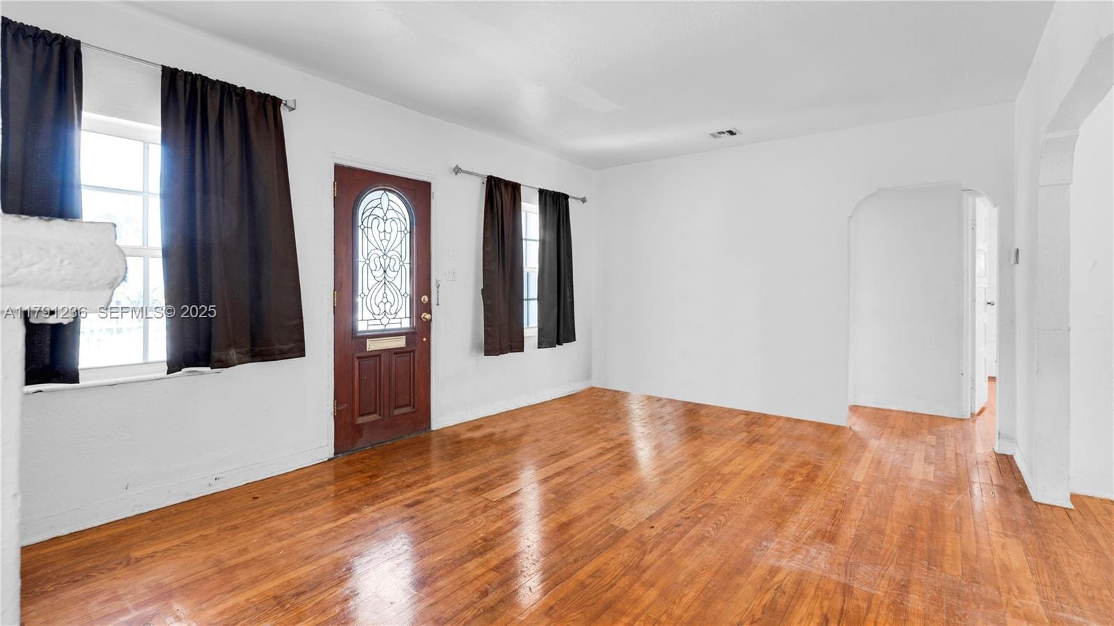 724 NW 77th Street, Miami, FL 33150 photo 6