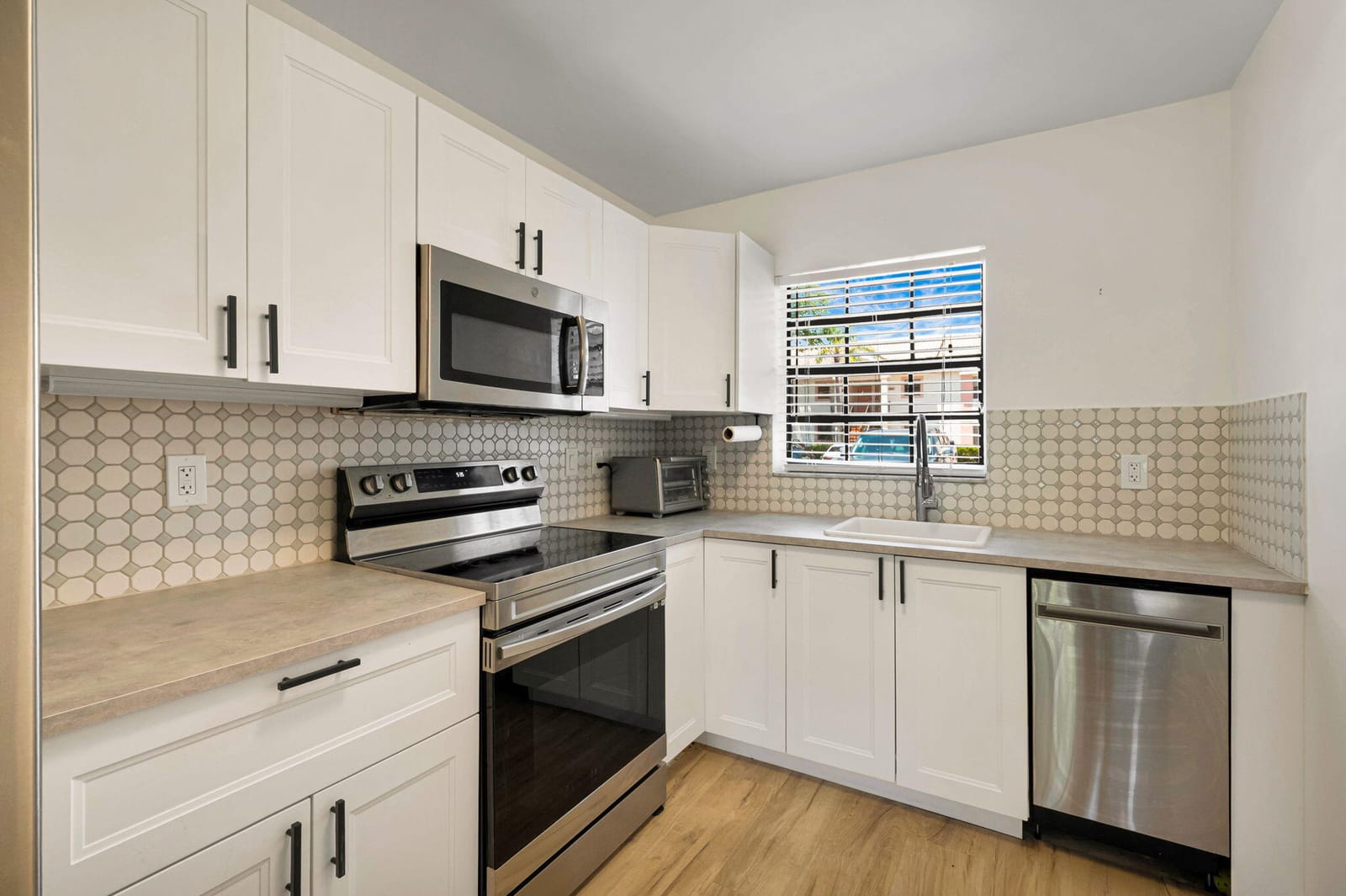 320 Norwood Ter N114 Terrace N114, Boca Raton, FL 33431 photo 13
