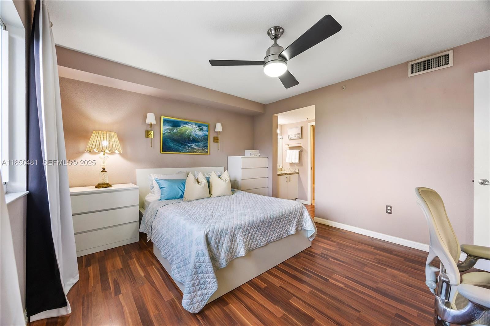 816 NW 11th Street 405, Miami, FL 33136 photo 10