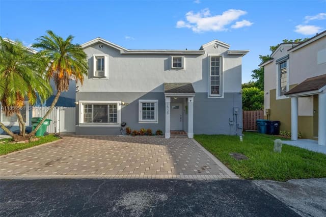 14725 SW 90th Terrace, sold in Panache Sec 3, Miami, FL