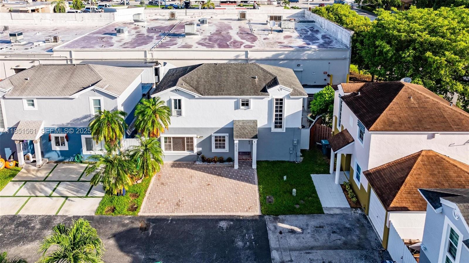 14725 SW 90th Terrace — photo 4