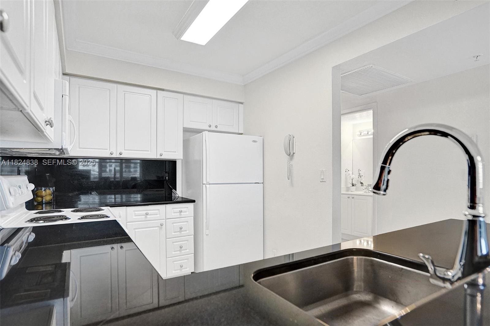 2501 S Ocean Drive, 1403, Hollywood, FL 33019 photo 11