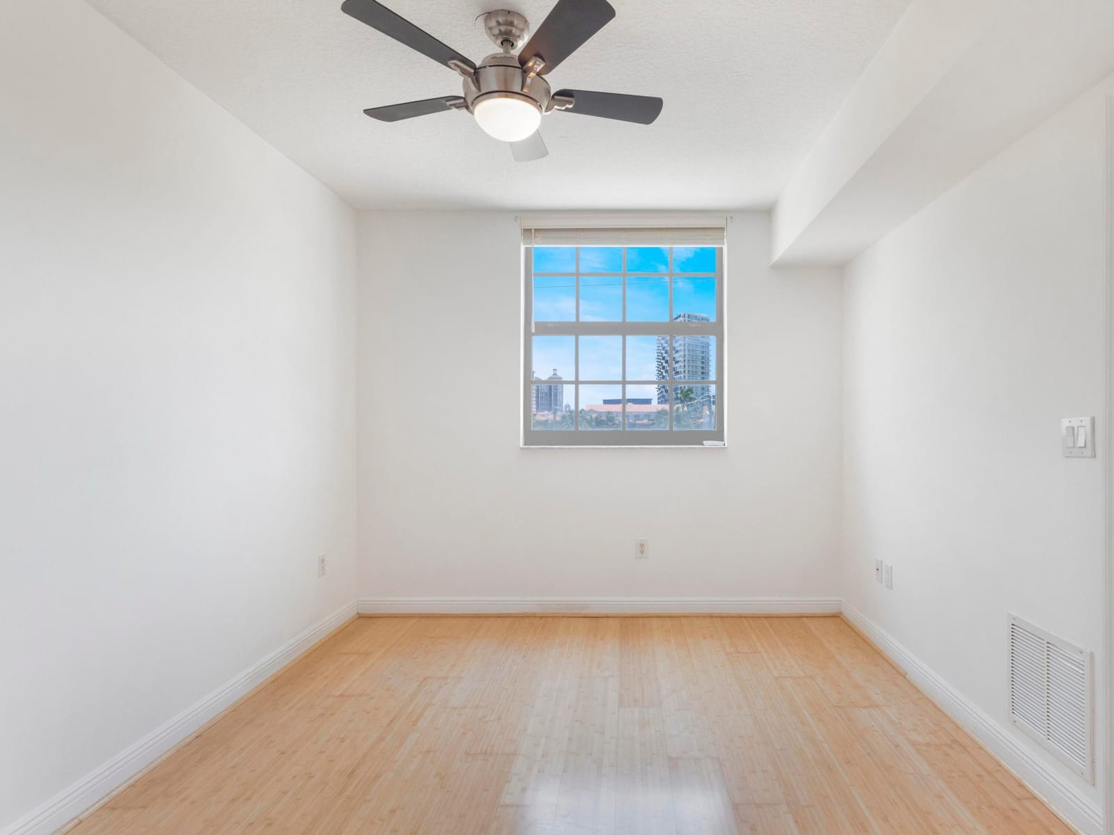 610 Clematis Street 326, West Palm Beach, FL 33401 photo 18