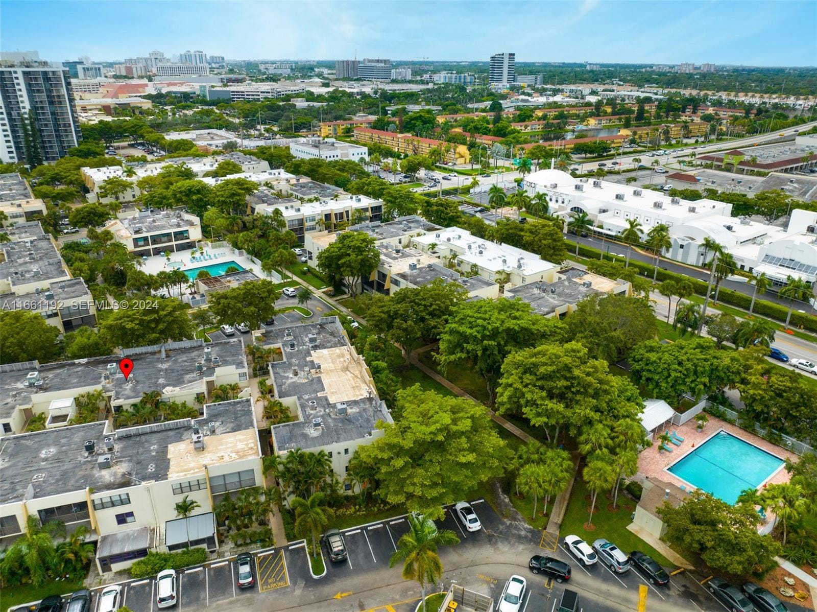20350 W Country Club Drive 123, Aventura, FL 33180 photo 25