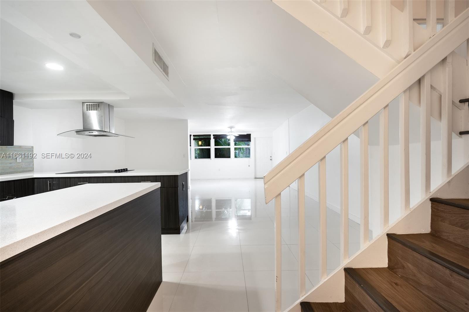 20350 W Country Club Drive 123, Aventura, FL 33180 photo 6