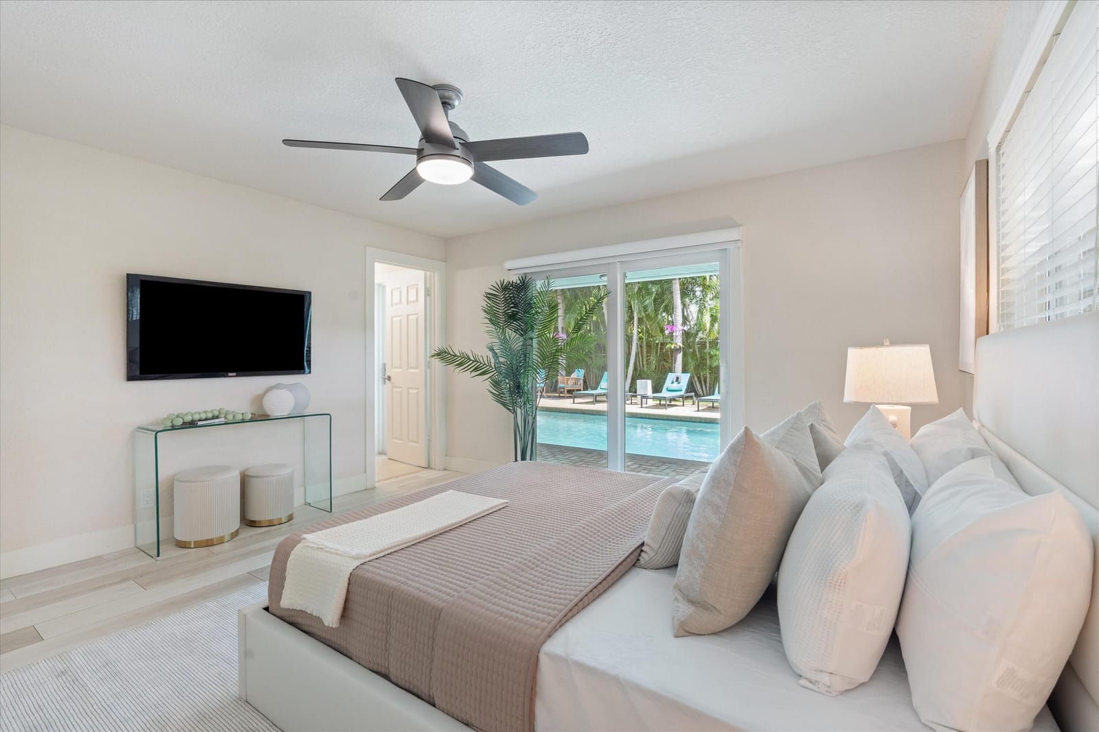 211 NW 17th Street, Delray Beach, FL 33444 photo 18