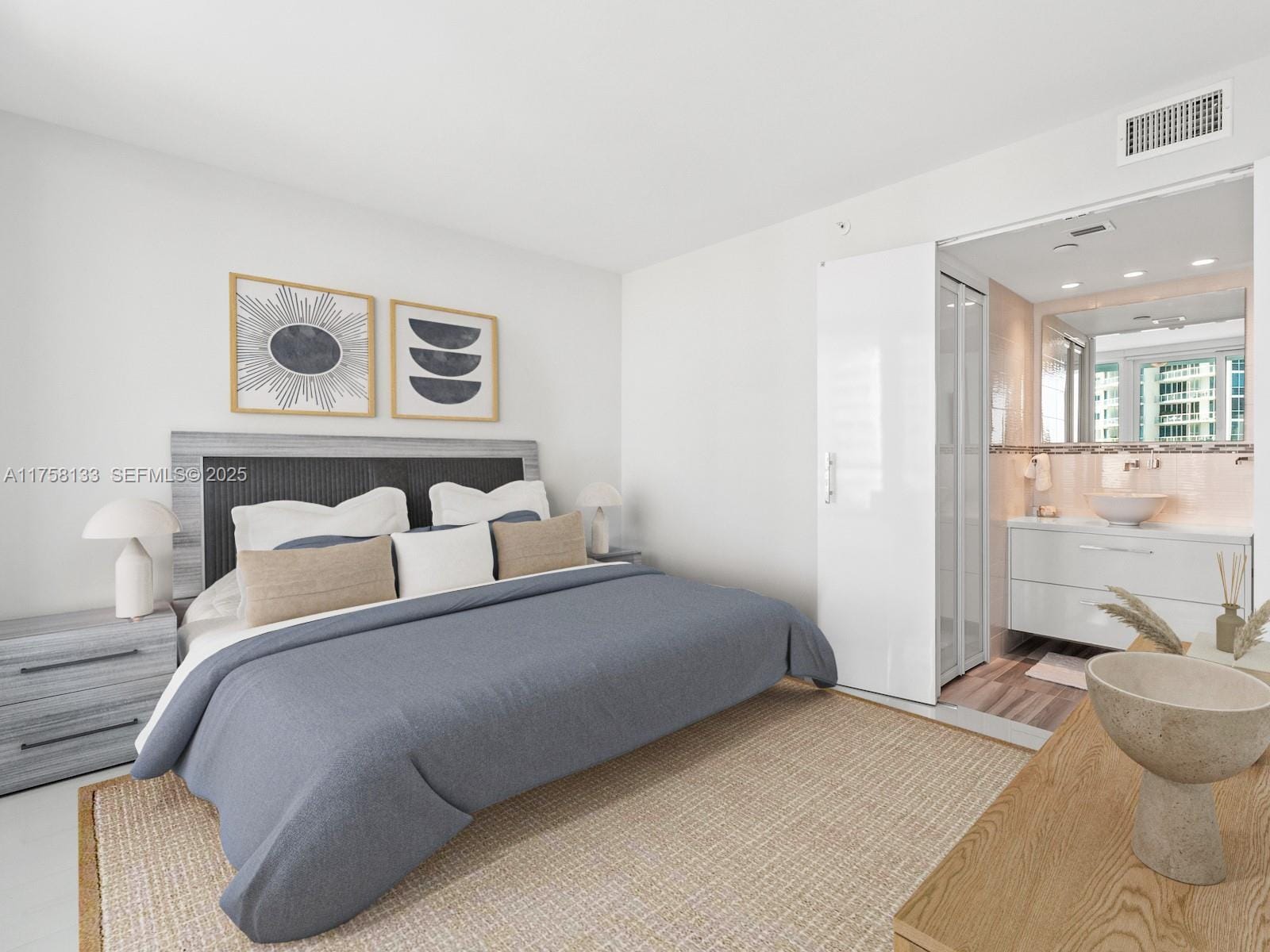 400 S Pointe Drive 906 — photo 12