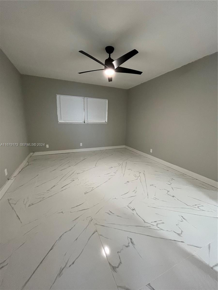 5102 NW 36th Street 605, Lauderdale Lakes, FL 33319 photo 2