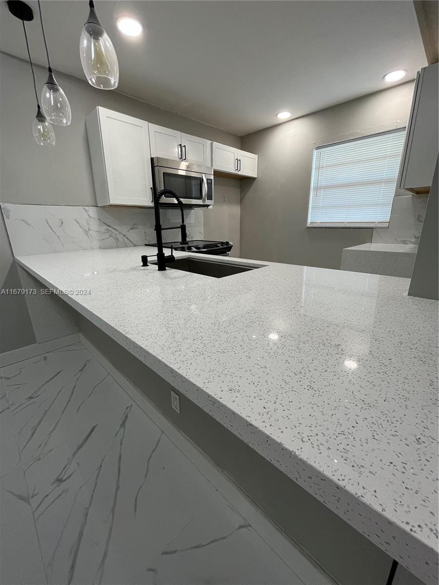 5102 NW 36th Street 605, Lauderdale Lakes, FL 33319 photo 7