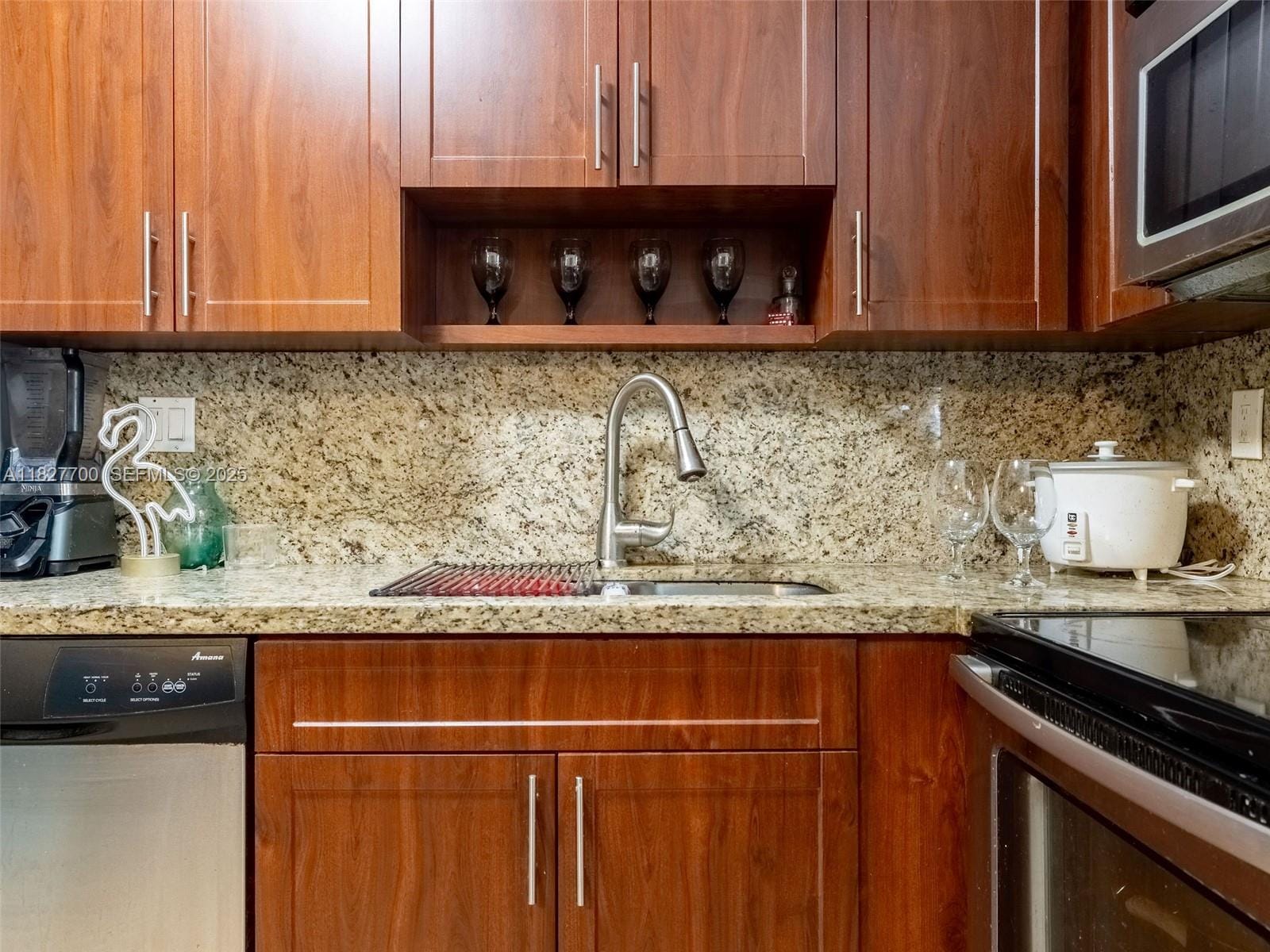 706 NW 87th Avenue 302 — photo 10