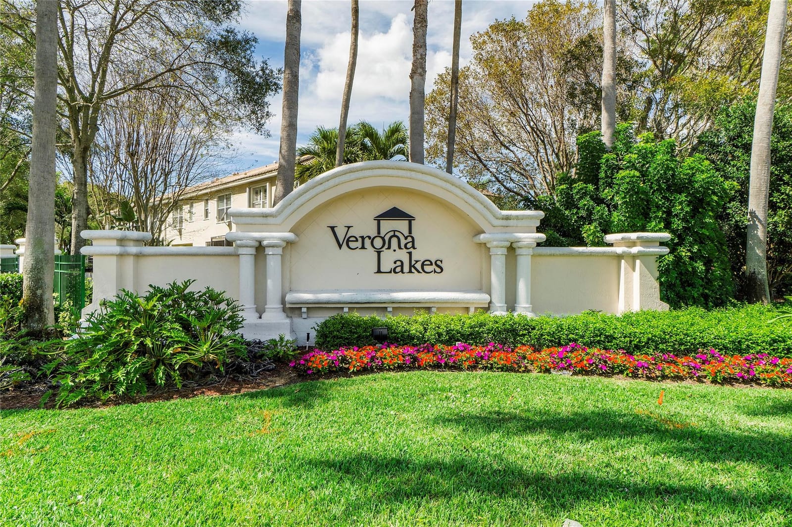 9874 Porta Leona Lane, Boynton Beach, FL 33472