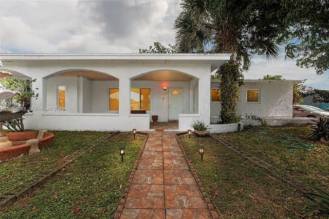17915 NW 43rd Court, Miami Gardens, FL 33055