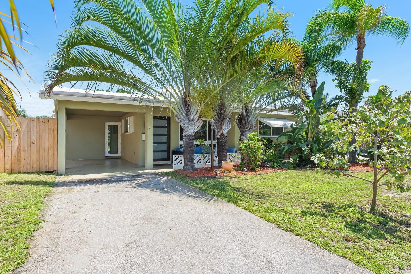41 NE 47th Court, Oakland Park, FL 33334 photo 1