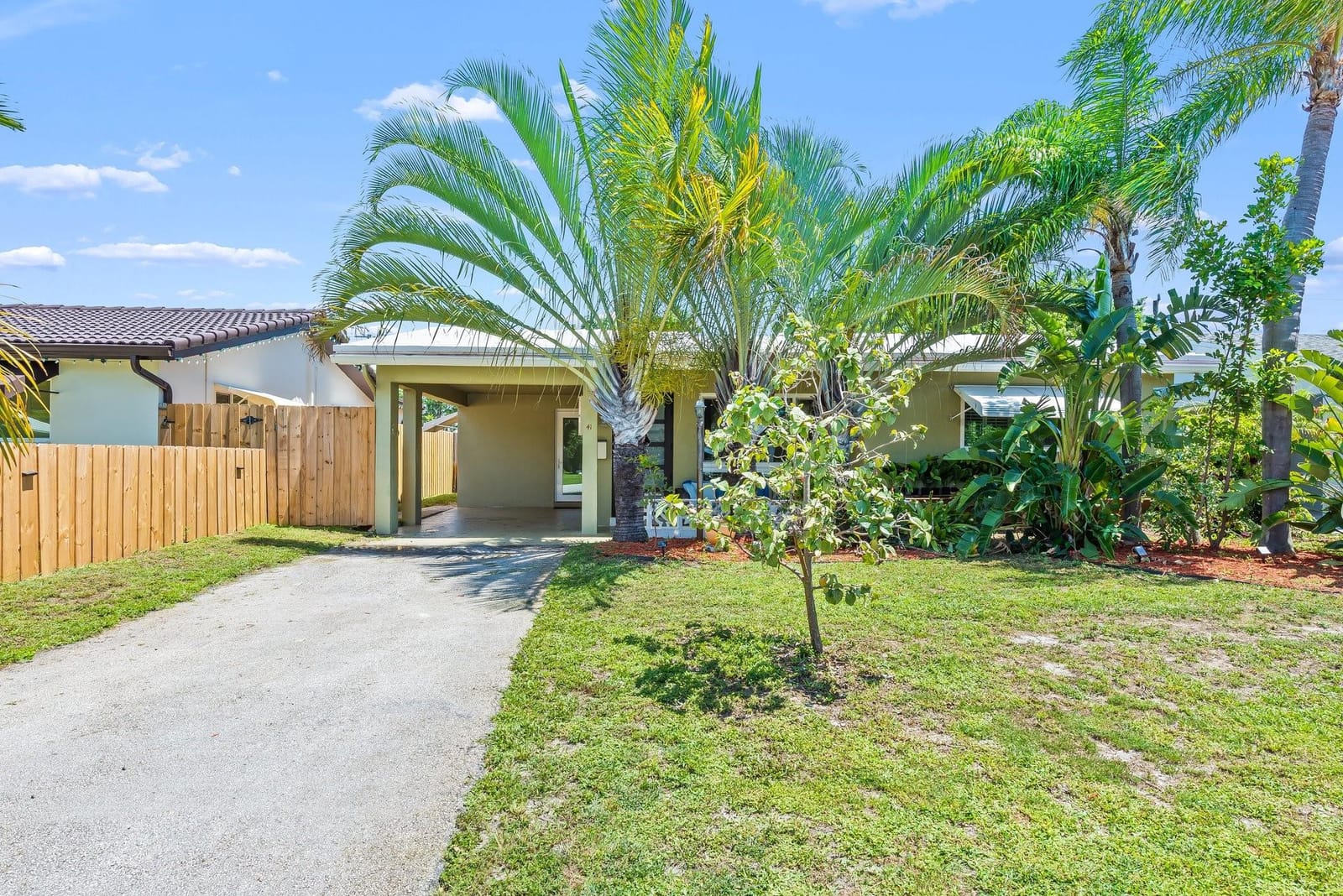 41 NE 47th Court, Oakland Park, FL 33334 photo 2