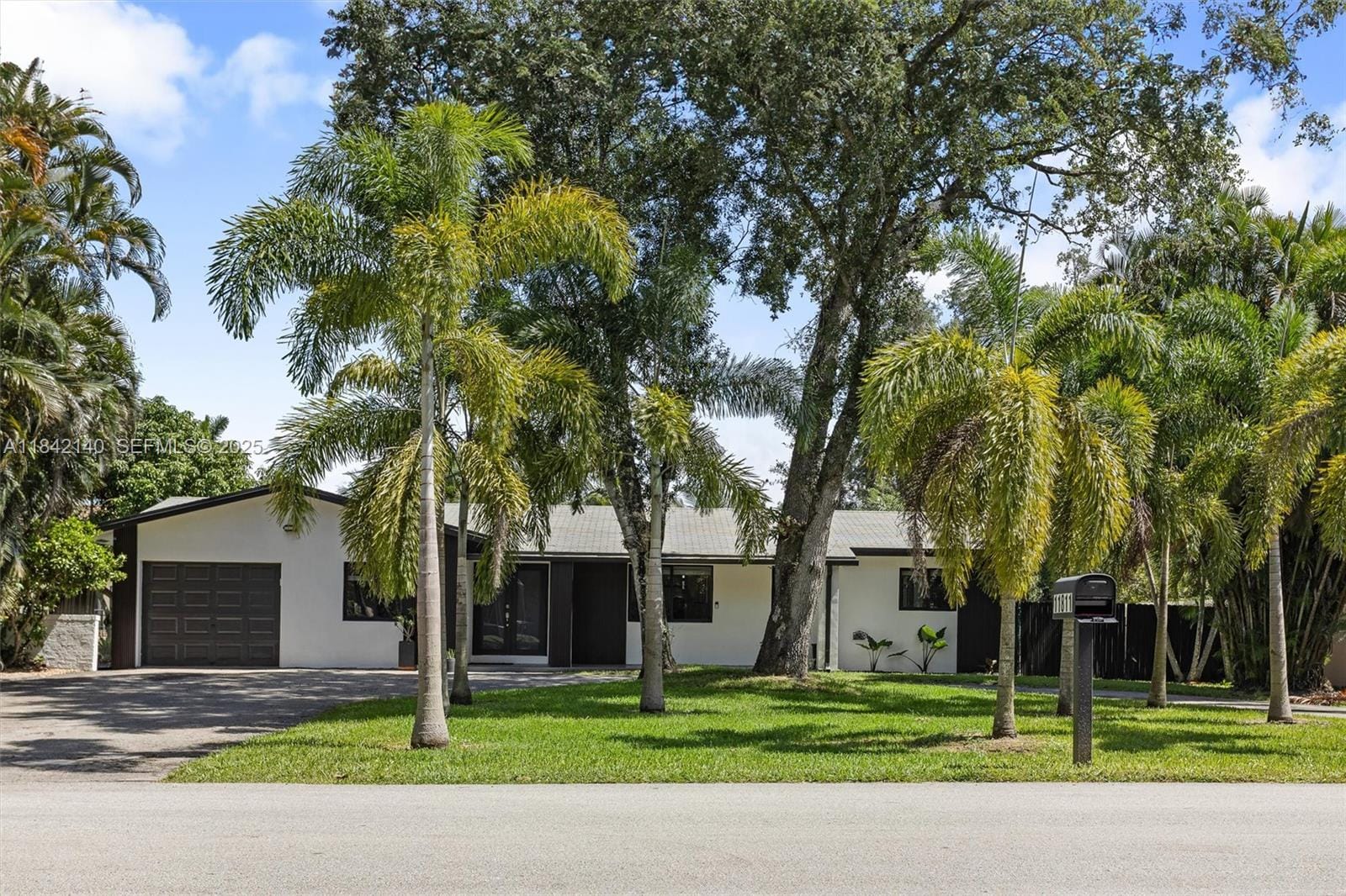 11811 NW 5th Court — photo 2