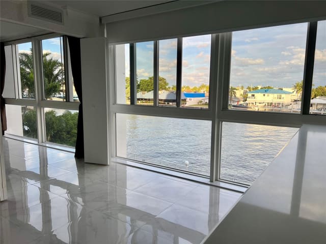 3100 NE 49th Street 302, sold in The Royal Mariner, Fort Lauderdale, FL