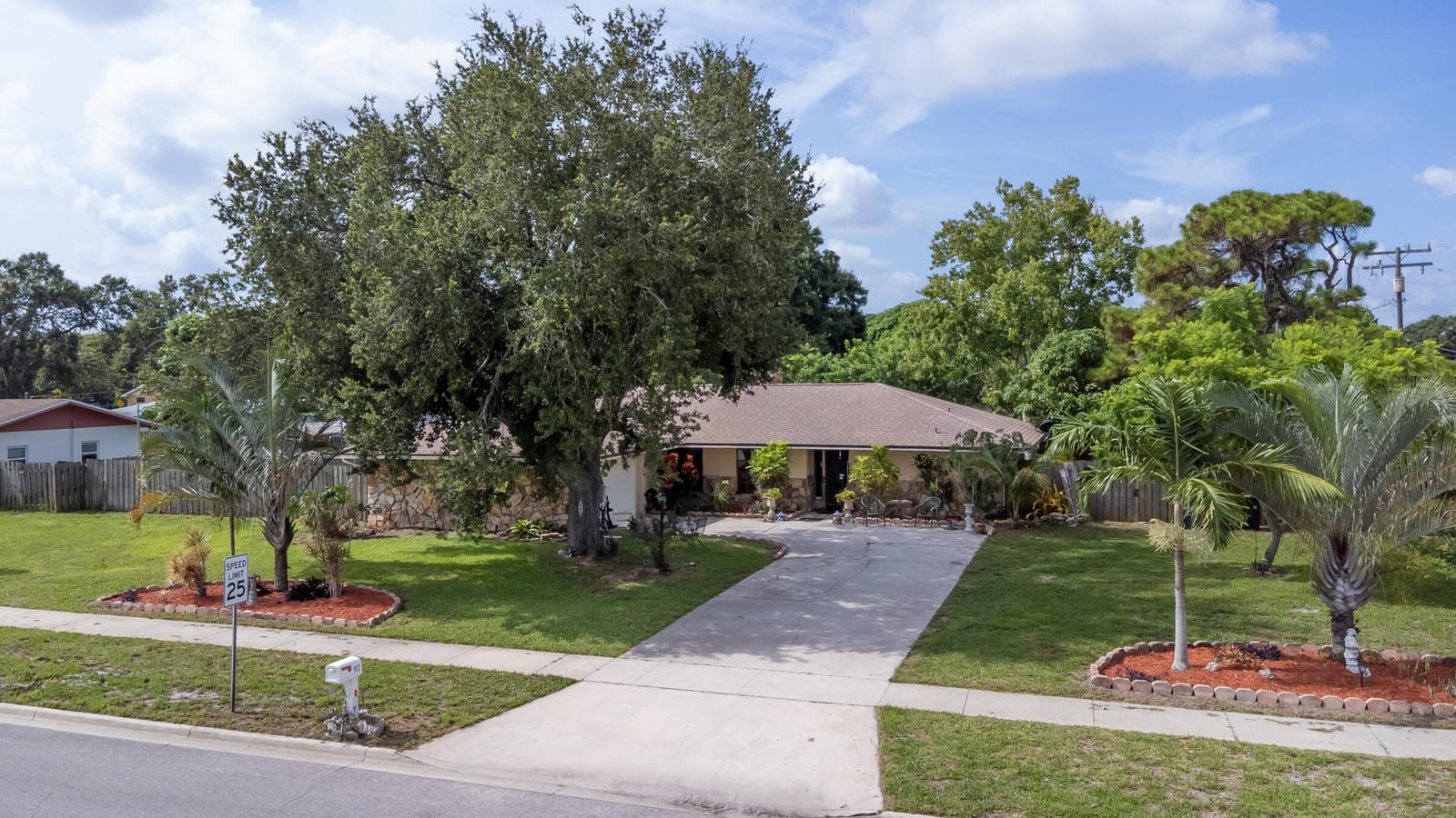 903 Grandview Blvd, Fort Pierce, FL 34982 photo 4