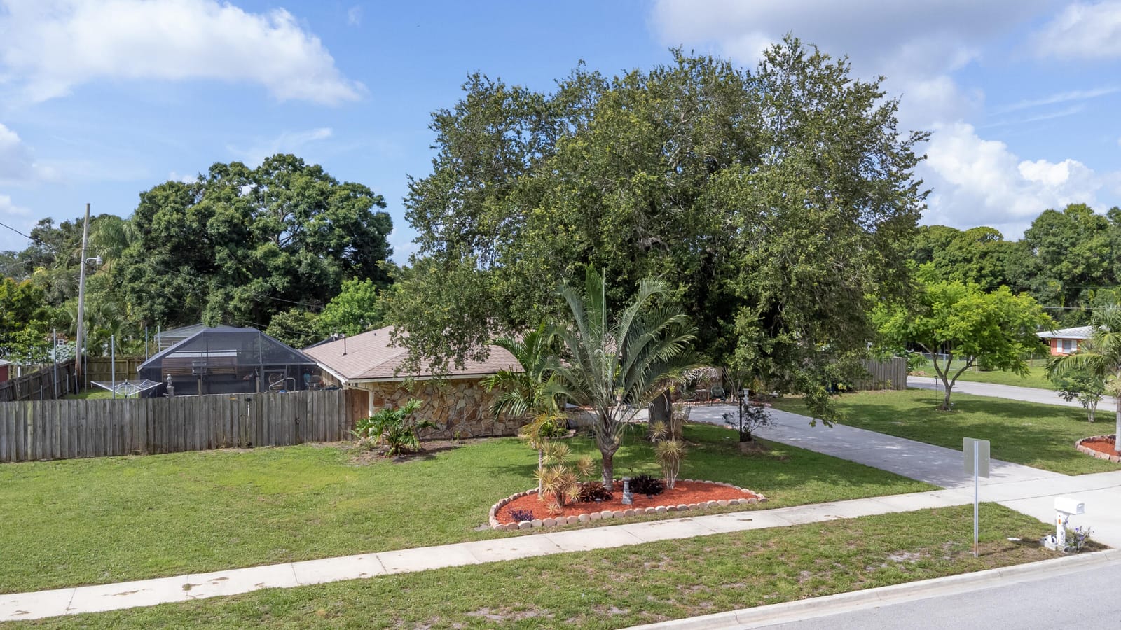903 Grandview Blvd, Fort Pierce, FL 34982 photo 5