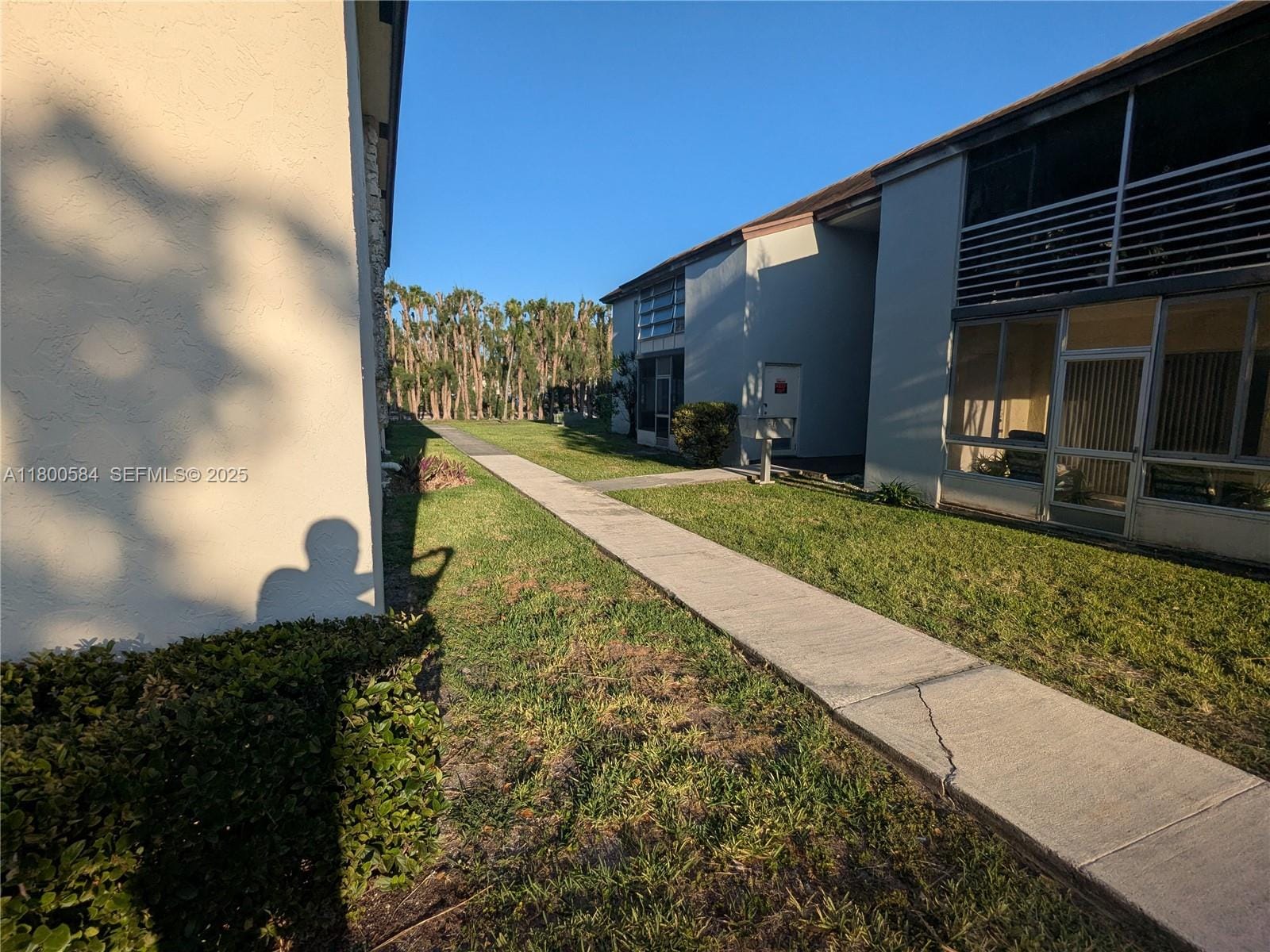 416 N Laurel Drive 107, Margate, FL 33063 photo 2