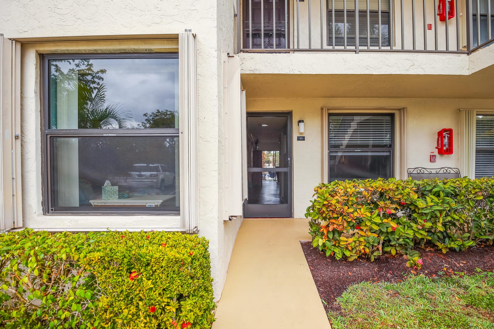 4745 Lucerne Lakes Boulevard 101, Lake Worth, FL 33467 photo 27