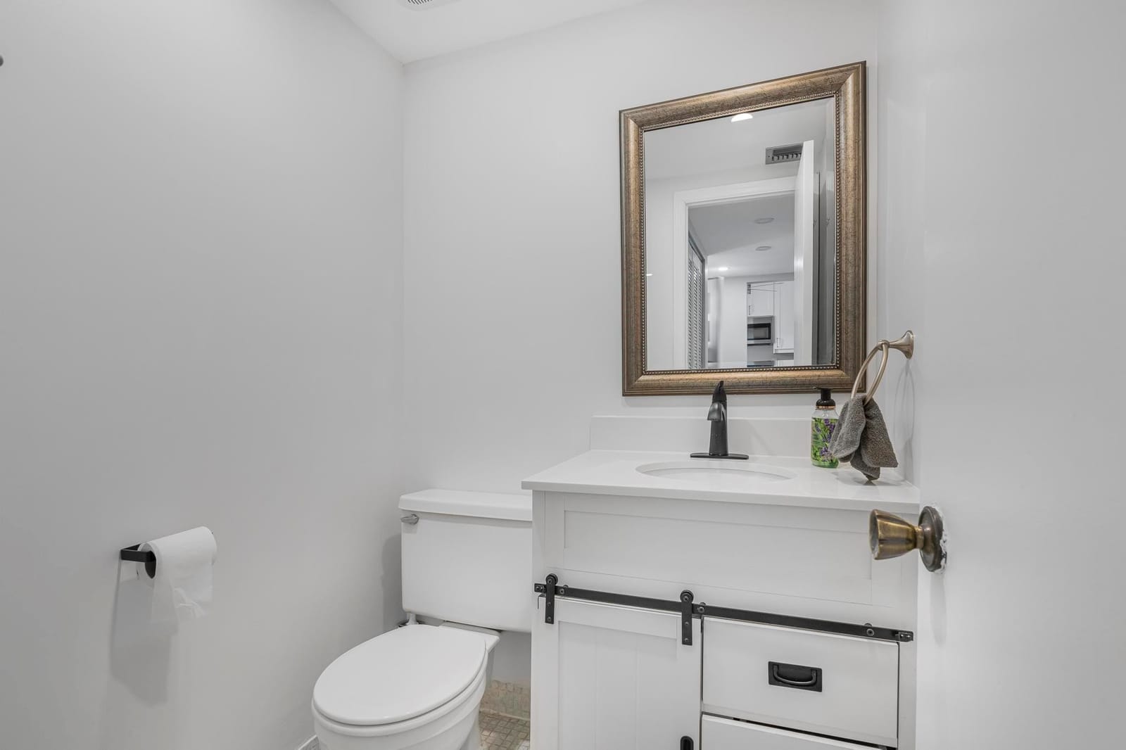 3000 NW 48th Terrace 423, Lauderdale Lakes, FL 33313 photo 13