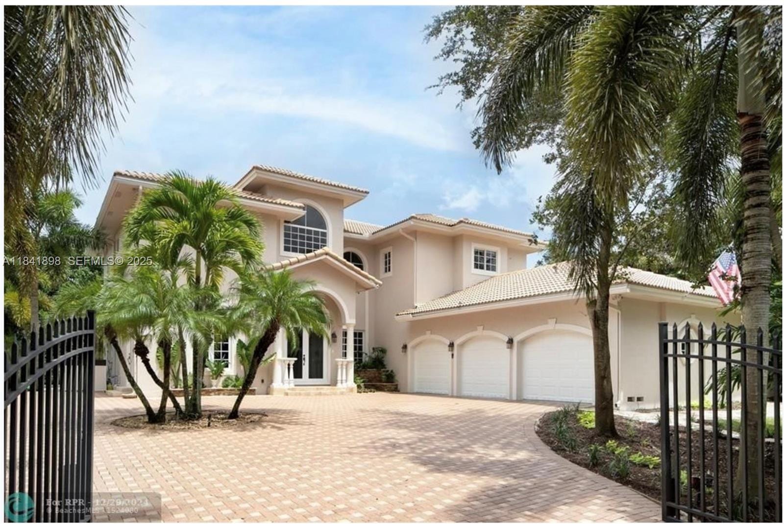 12251 NW 5th Street, Plantation, FL 33325
