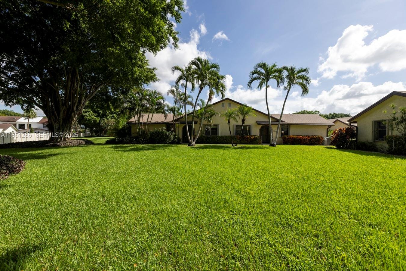 23393 Barlake Drive — photo 12