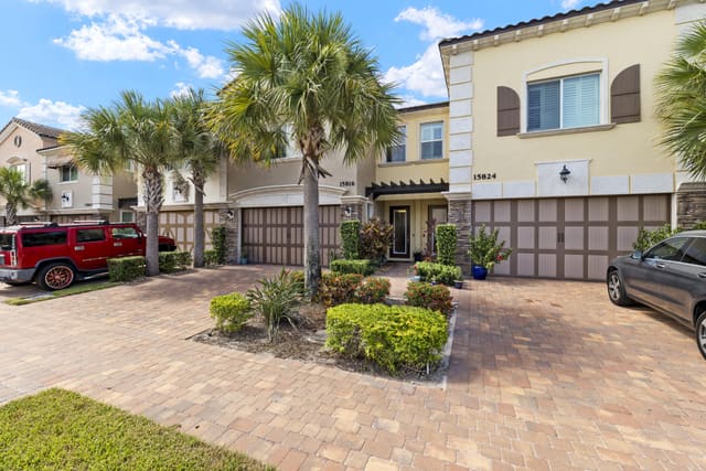 15816 Italian Cypress Way, sold in Binks Pointe, Wellington, FL