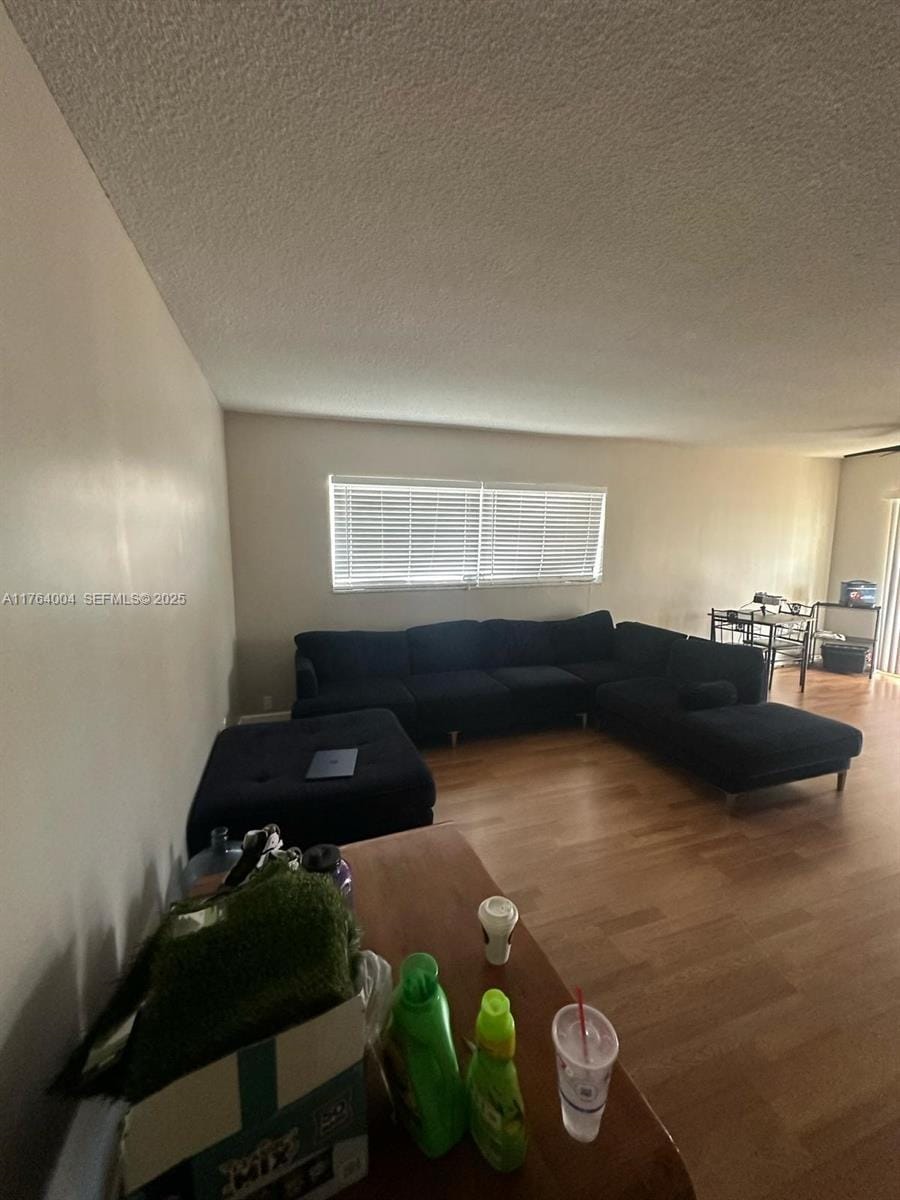 2101 NE 68th Street 204, Fort Lauderdale, FL 33308 photo 4