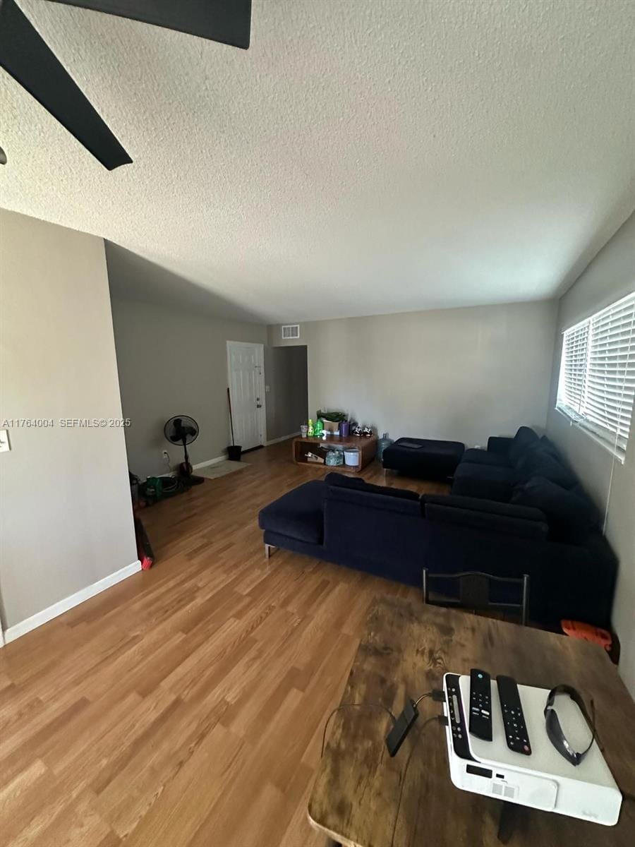 2101 NE 68th Street 204, Fort Lauderdale, FL 33308 photo 9