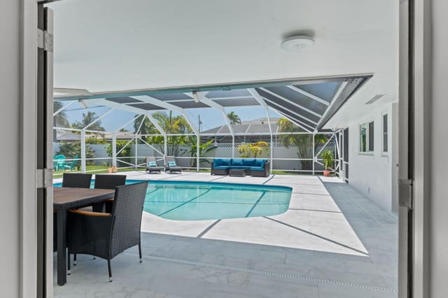1081 Bimini Lane, sold in Palm Beach Isles 2, Singer Island, FL