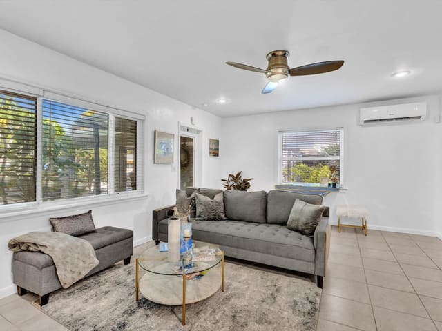 1124 NE 18th Avenue, sold in Lake Ridge, Fort Lauderdale, FL