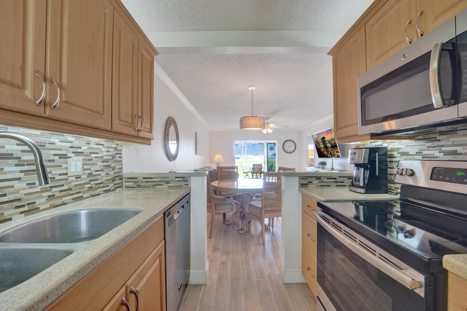 1804 Ocean Drive 109, Boynton Beach, FL 33426 photo 12