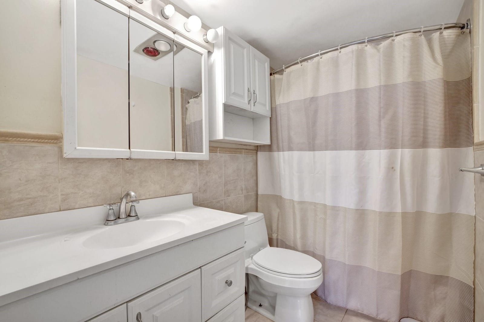 917 NE 16th Avenue 7 — photo 10