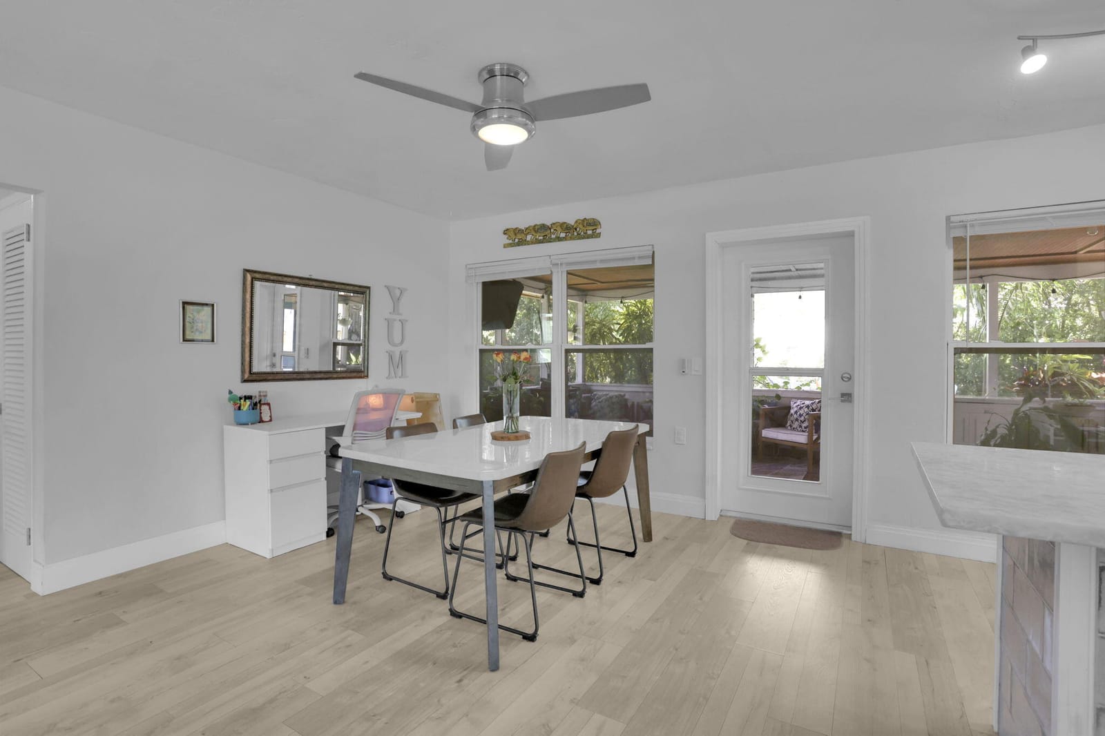 1707 High Ridge Road — photo 8