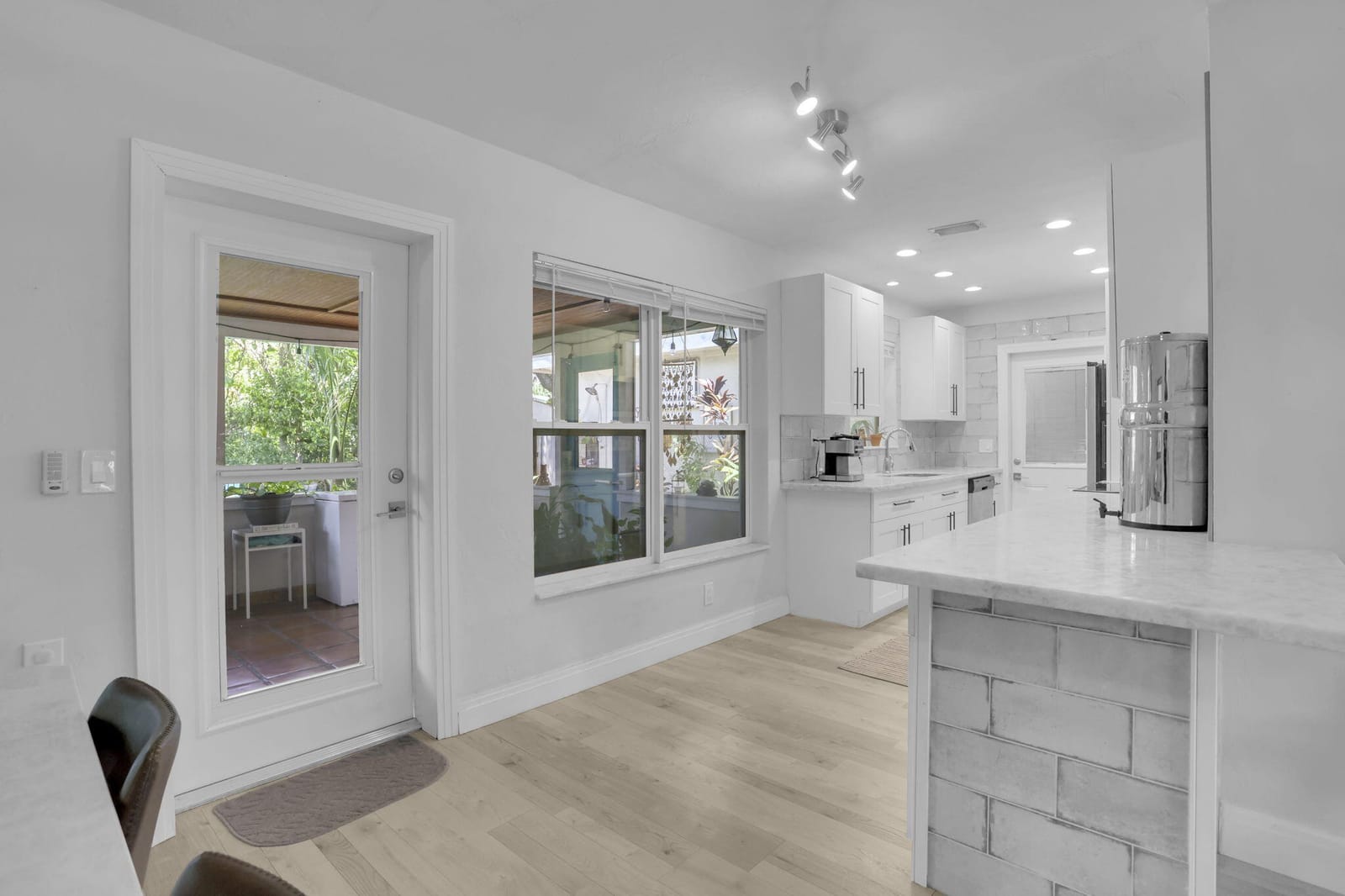 1707 High Ridge Road — photo 9