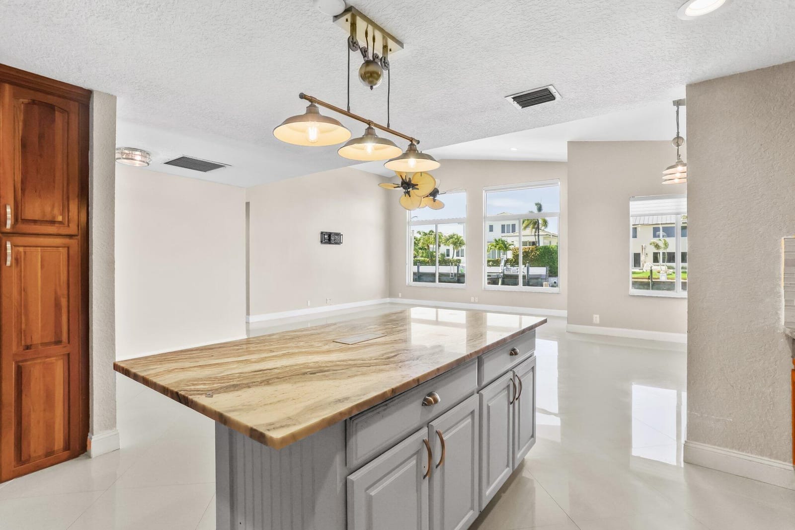 1555 SE 7 Street, Deerfield Beach, FL 33441 photo 16