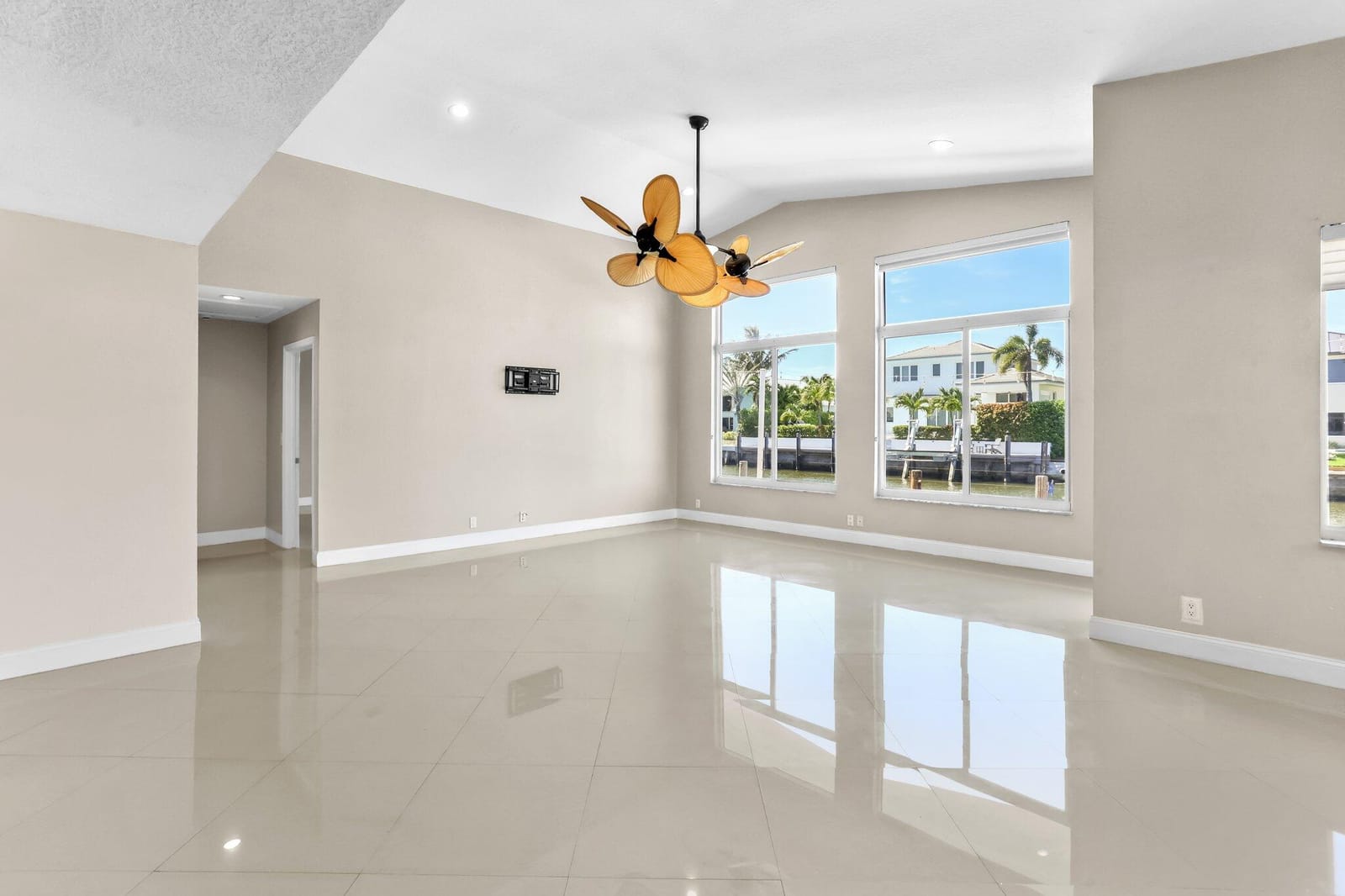 1555 SE 7 Street, Deerfield Beach, FL 33441 photo 18