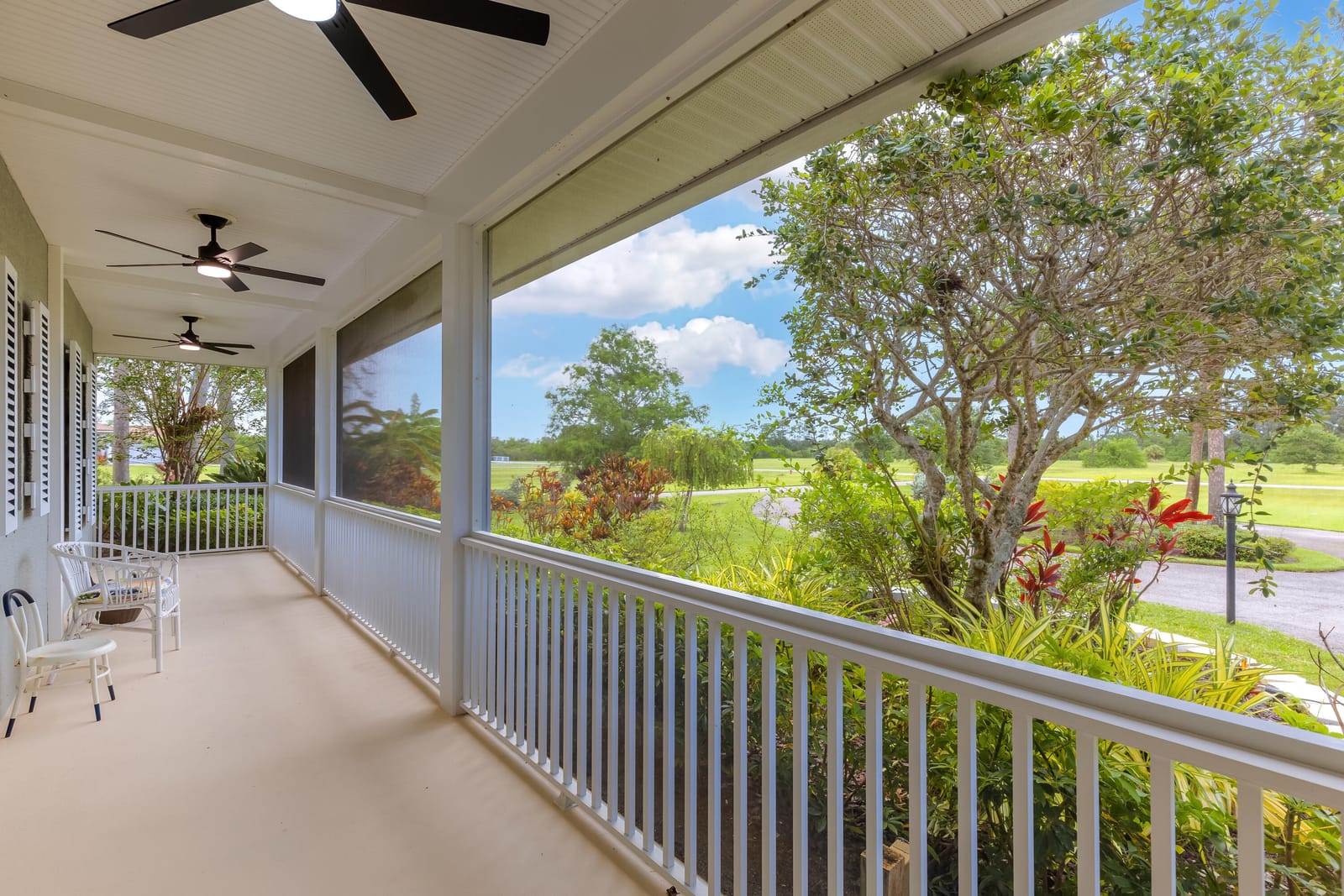 8135 White Fences Lane — photo 8