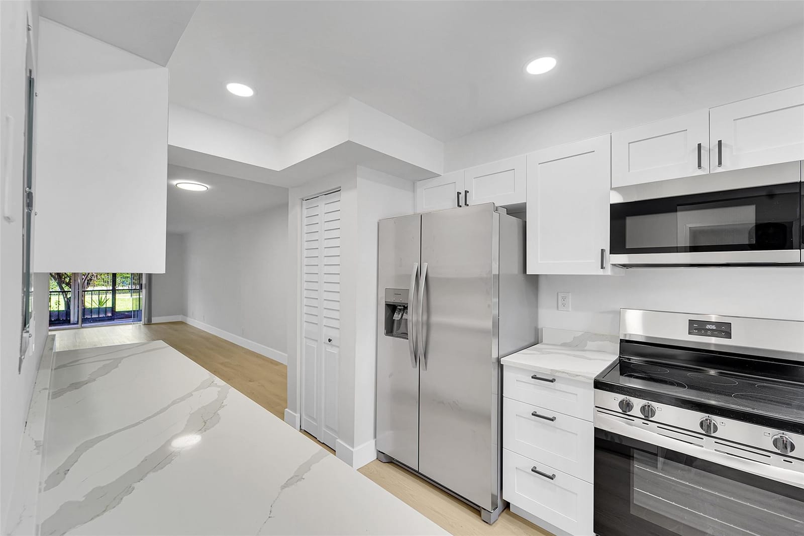 6200 NW 44th Street 106, Lauderhill, FL 33319 photo 2